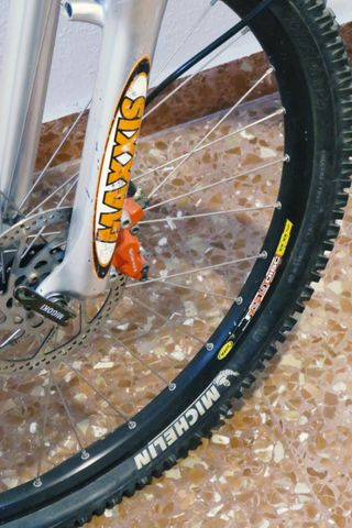 Bicicleta de montaña B-ONE