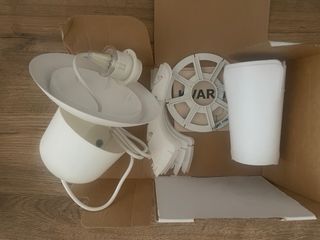 Lámpara modelo Kvartär de Ikea. Nueva sin estrenar