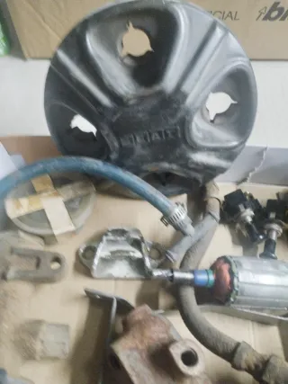 Lote piezas mecánica Seat 600