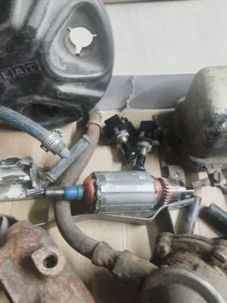 Lote piezas mecánica Seat 600