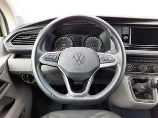 Volkswagen Caravelle Origin 2023