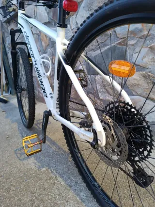 Bicicleta MTB Blanca