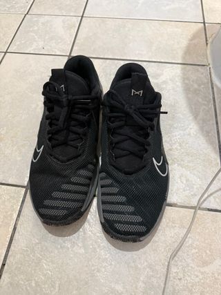 Nike Metcon 9 negras – Talla 43 – Muy buen estado