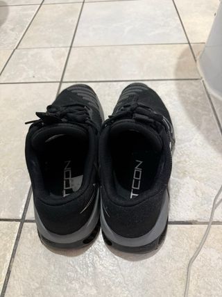 Nike Metcon 9 negras – Talla 43 – Muy buen estado