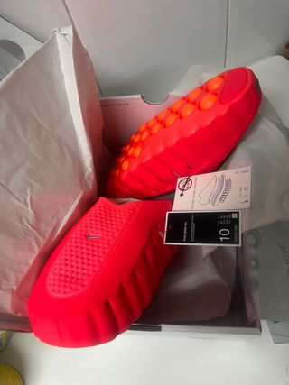 Nike Mind 001 Talla 44 Color rojo