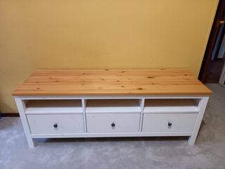 Mueble de almacenaje o TV (Hemnes) Ikea
