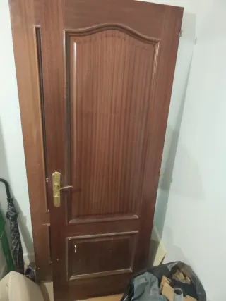 Puertas macizas madera