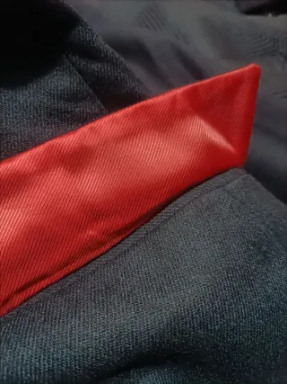 Americana El Ganso Talla 52 Negra Forro Rojo