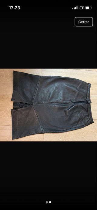 Falda cuero verdadero peleteria, midi, talla S