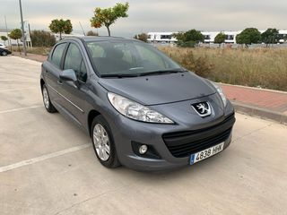Peugeot 207 2012