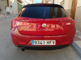 Alfa Romeo Giulietta 2011