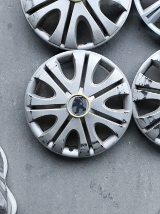 Tapacubos Peugeot 14 pulgadas 4 unidades