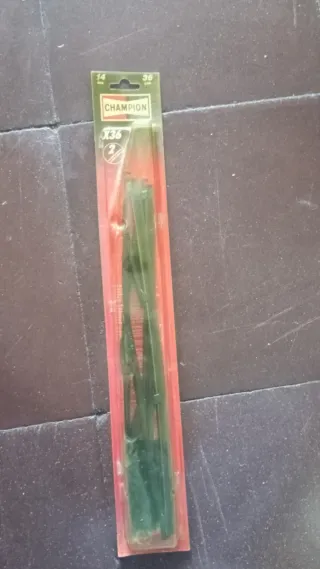 Limpia parabrisas Champion 36cm