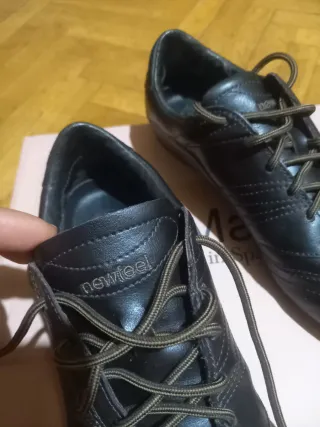 Deportivas maron oscuro de piel