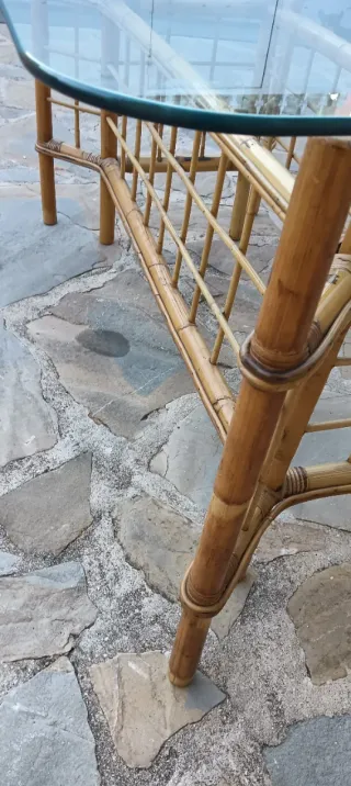 Mesa Bambu y Ratan con Cristal 1'26x70cm