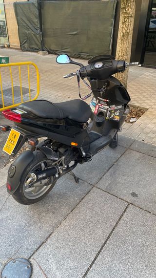 Piaggio nrg 50 power 1500€