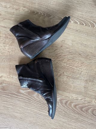 Botas Farrutx 38 y zapatos Gadea 38