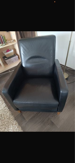SILLÓN DE PIEL EN PERFECTO ESTADO