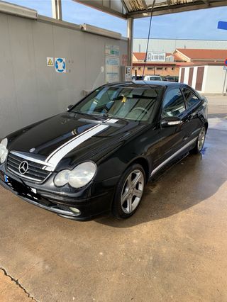 Mercedes-Benz Clase C 2001