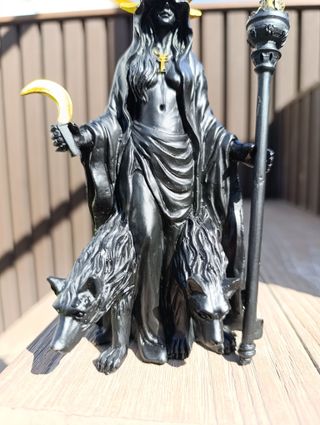 Figura de Diosa Hekate