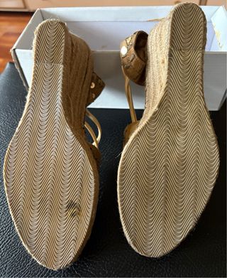 Sandalias color Camel de cáñamo con lentejuelas 37