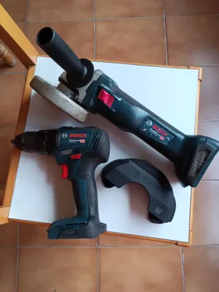 AMOLADORA BOSCH GWS 18V-10 Y TALADRO BOSCH 18V-55