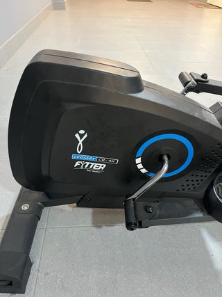 Bicicleta elíptica negra