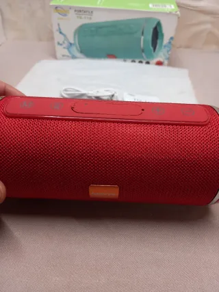 Cassa speajer bluetooth con funzione radio fm