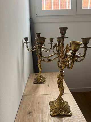 Pareja candelabros antiguos bronce macizo querubin
