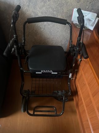 Andador Kmina Plegable con Asiento