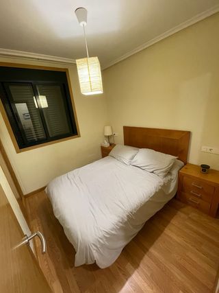 Dormitorio 135. Se escuchan ofertas.