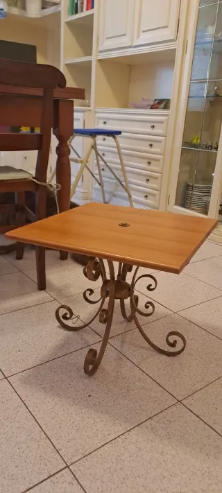 Tavolino basso salotto legno e metallo