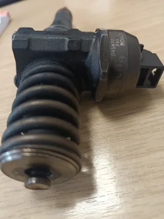 INYECTOR AUDI A4 2000cc TDI 2004-2008
