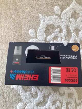 Alimentador automatico acuario