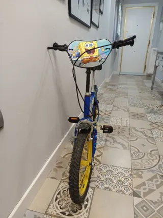 Bicicleta de Bob Esponja de 16 pulgadas