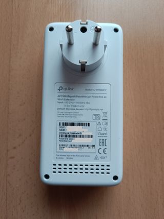 Extensor PLC WiFi TP-Link TL-WPA8631P AV1300