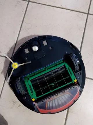 iRobot Roomba Serie 5 - Da controllare