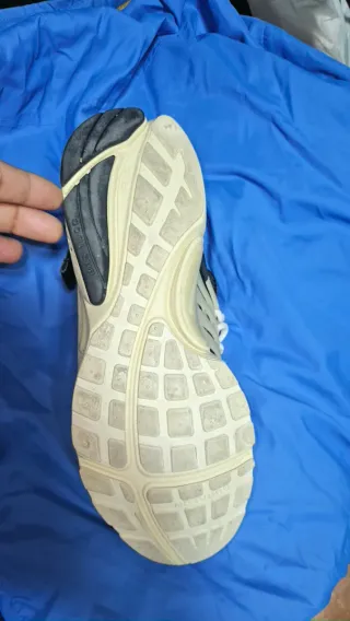 Tenis nike air presto off white