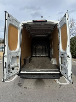 IVECO DAILY 2021 1819LNZ