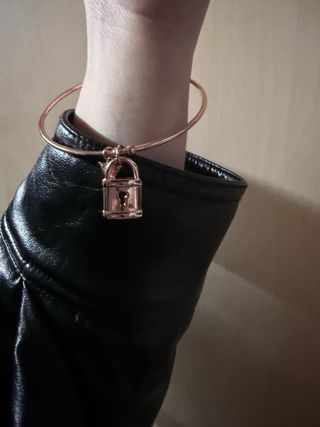 Pylsera Guess