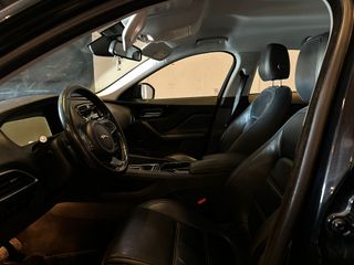 Jaguar F-Pace 2016