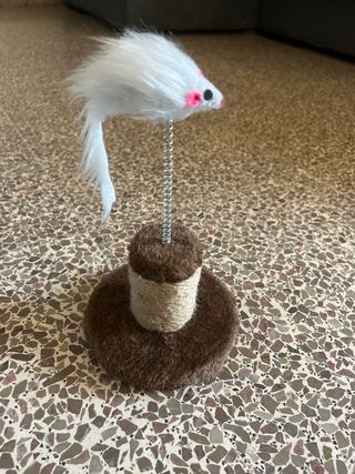 Juguete para gato con ratón