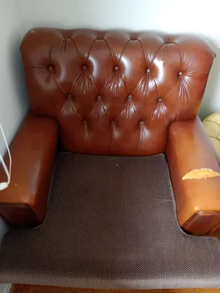 Sillón ,mesita y puff