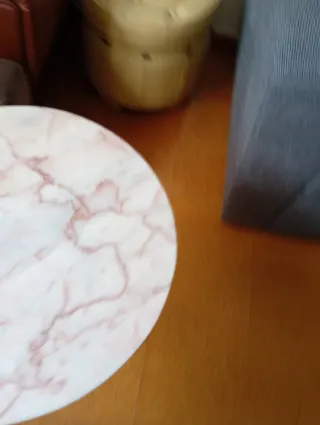 Sillón ,mesita y puff