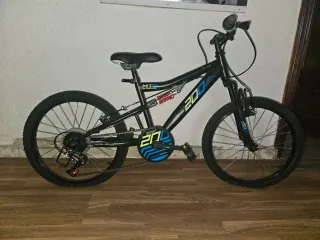 Bicicleta MTB 20 negra. Albacete eEspaña