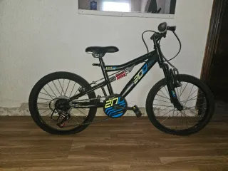 Bicicleta MTB 20 negra. Albacete eEspaña