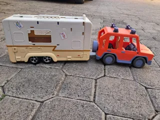 Caravana y Coche Bluey