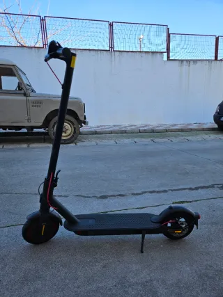 Patinete xiaomi pro 2 con su caja