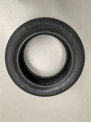 Pareja Michelin Energy Saver + 205/55R16 91H
