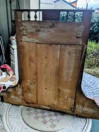 Specchiera antica in noce